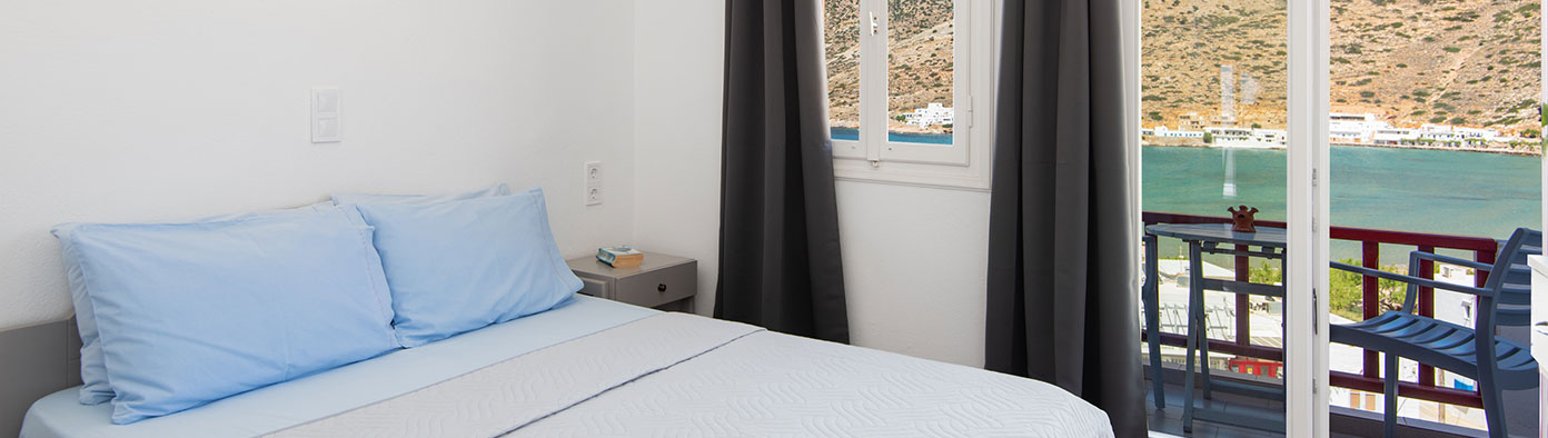 Single rooms at Simeon accommodation in Sifnos