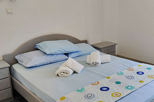 Simeon apartments in Sifnos
